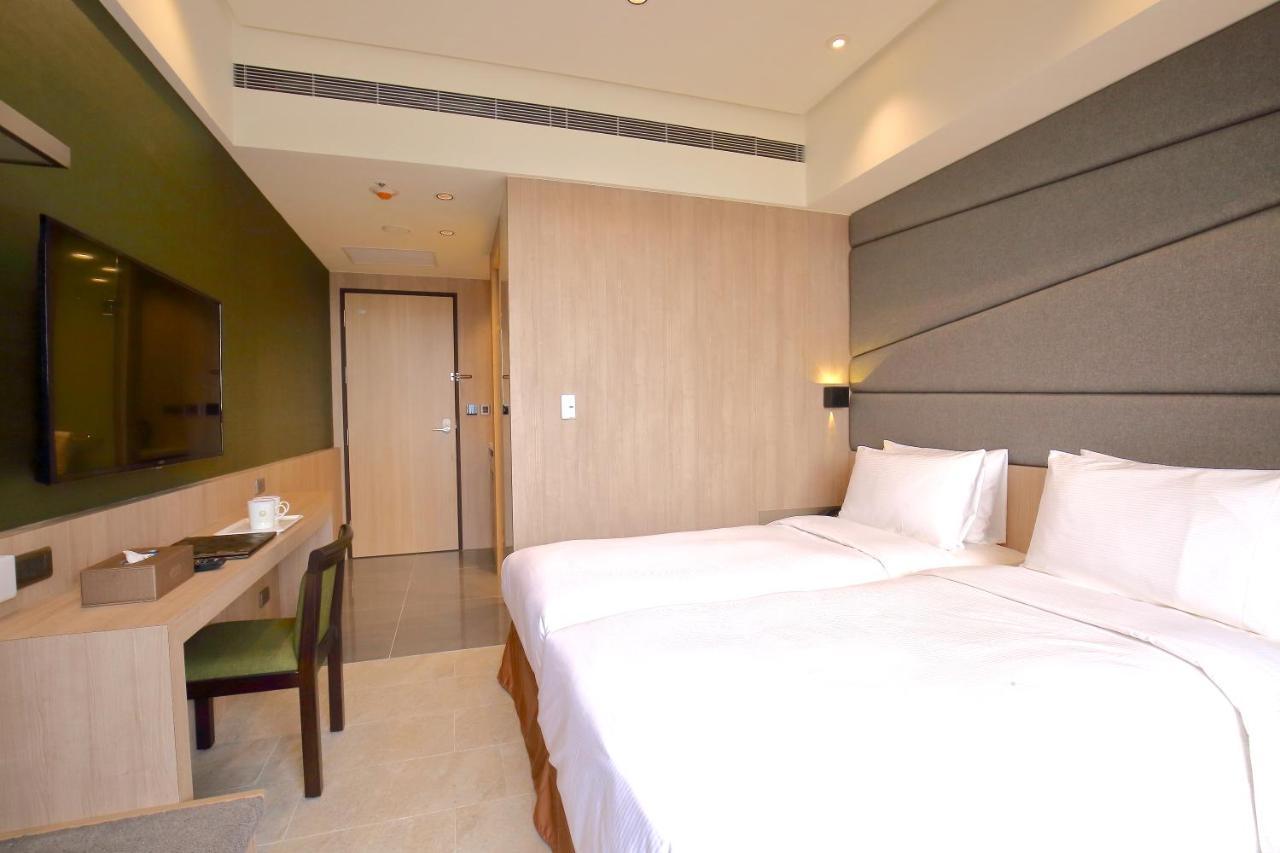 Kloud Hotel Taichung Exteriör bild